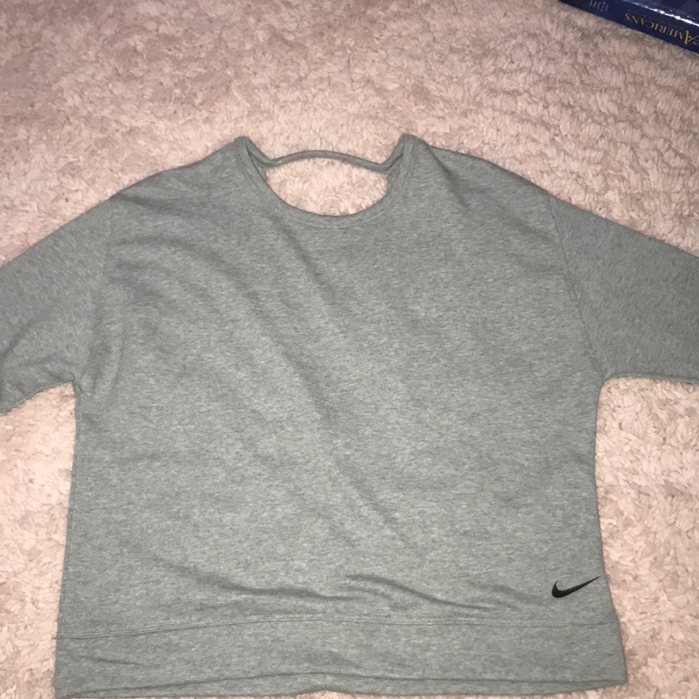 Nike cropped sweatshirt